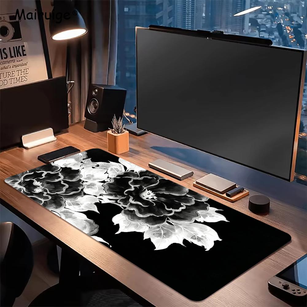 Tapis de souris pivoine teint  - Desk Setup Black And White avis et prix